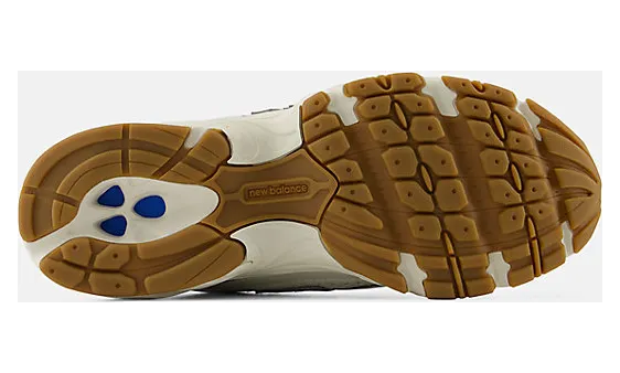 new-balance-740 U7407KF
