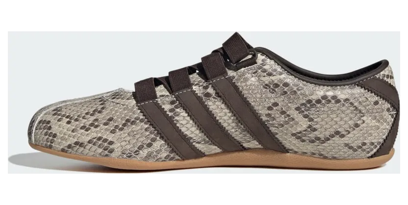 adidas Tokyo MJ “Snake Skin” (KI5323) — de rustigste manier om een reptielenprint te dragen