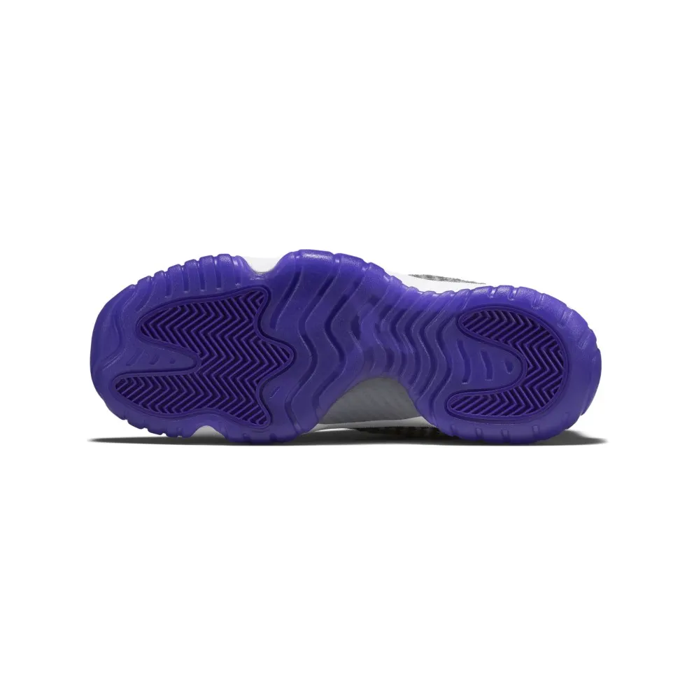 Jordan Future Low Wolf Grey Court Purple (GS) Wolf Grey/Court Purple-Cool Grey-White (724814-039)