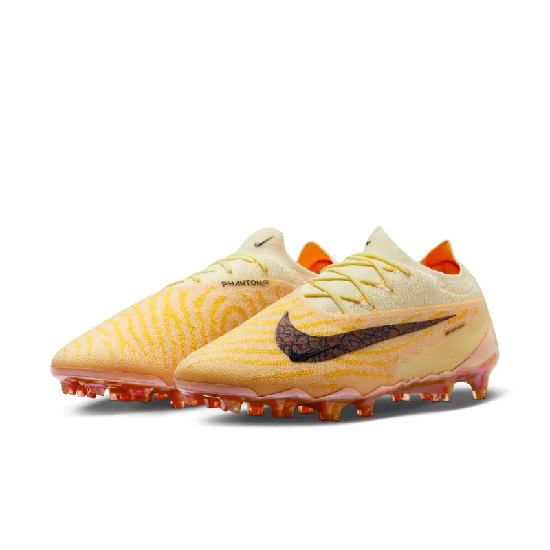 Nike Gripknit Phantom GX Elite FG SE Blaze (FD3069-860)