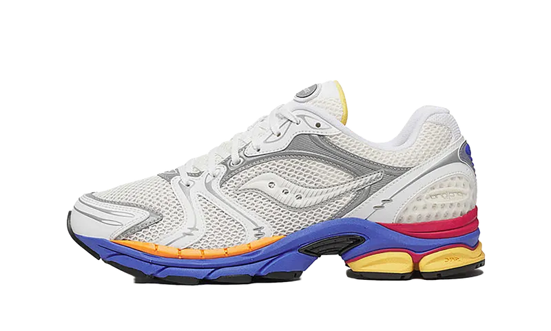 Saucony ProGrid Triumph 4 “Galaxy” (S70905-2)