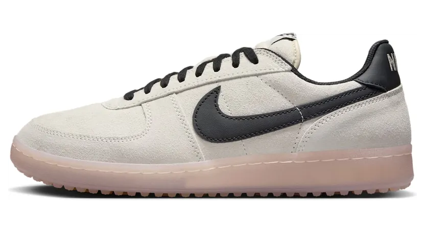 Nike Field General ’82 Swoosh Whistle (IF0666-100)