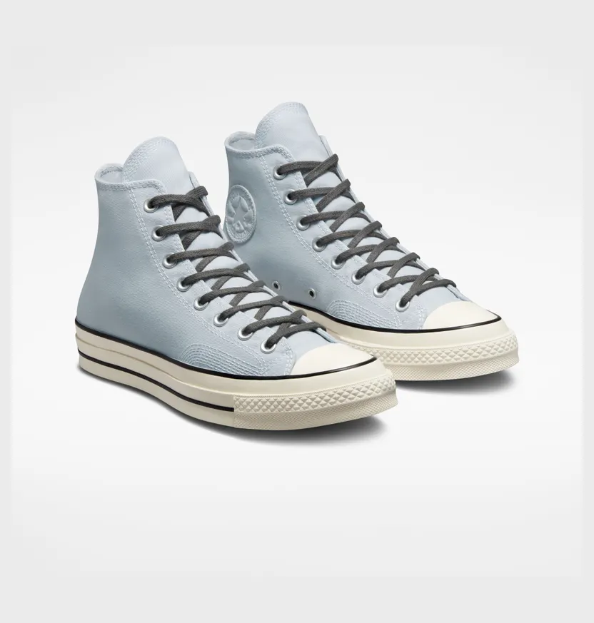converse-chuck-taylor-all-star A03437C