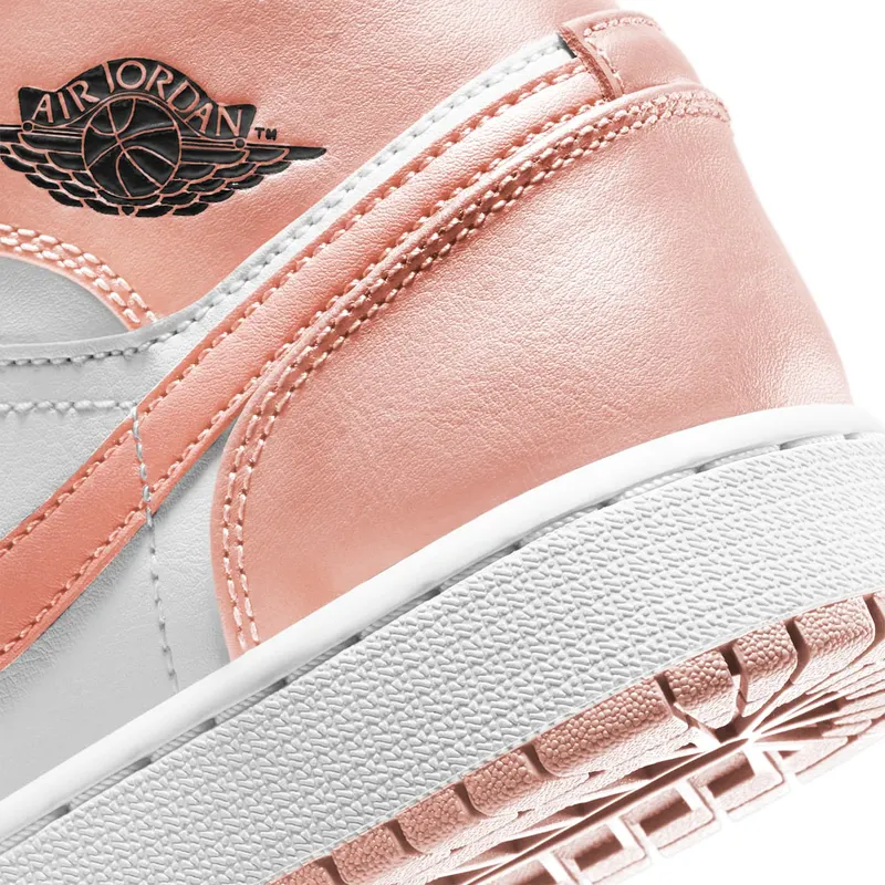 Jordan 1 Mid Crimson Tint Toe (GS) – “Crimson Tint / White / Black” (554725-133)