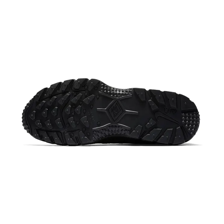 nike-air-humara 924464-001