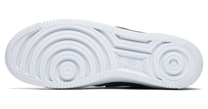nike-air-force 853880-001