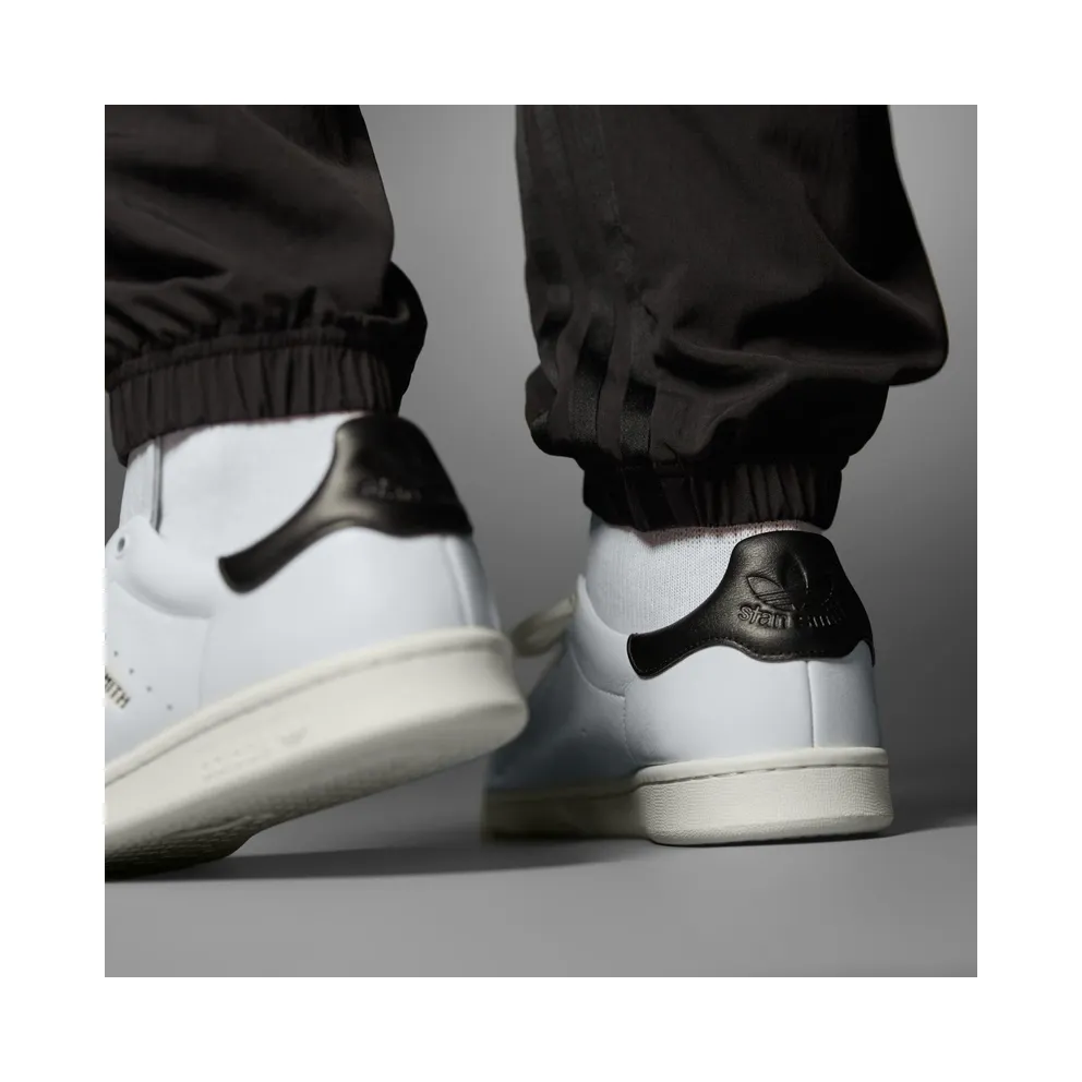 adidas Stan Smith Lux Crystal White / Off White / Core Black (HQ6785)