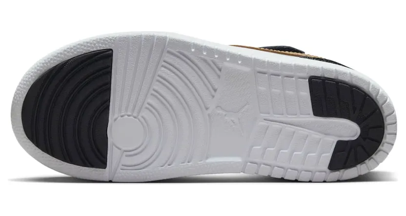 air-jordan-1 DZ6318-071