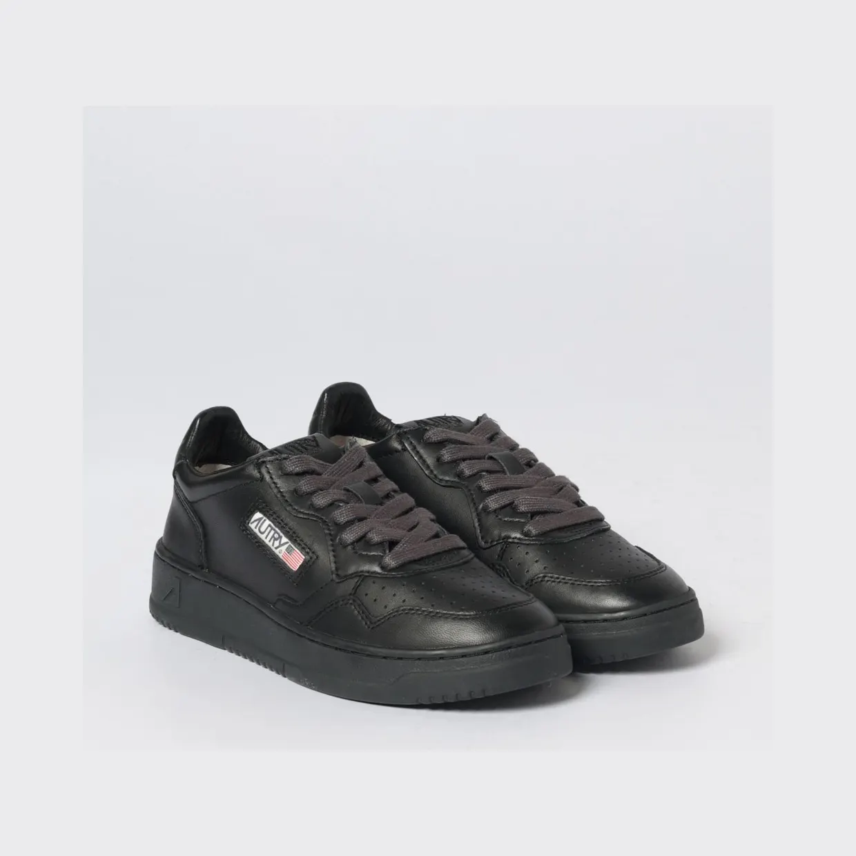 Autry Medalist Low Leather Sneakers Black (AULWSG16)