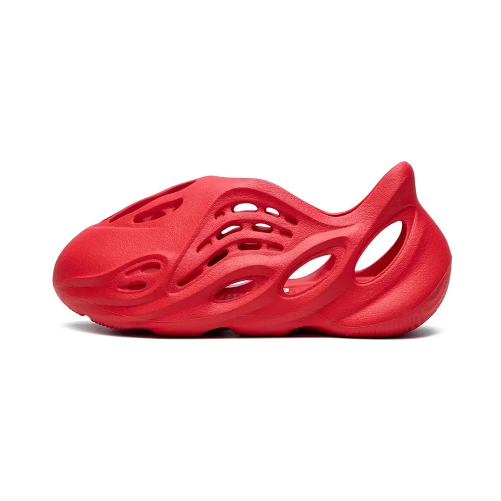 adidas Yeezy Foam RNNR Vermillion (Kids) (GX1136)
