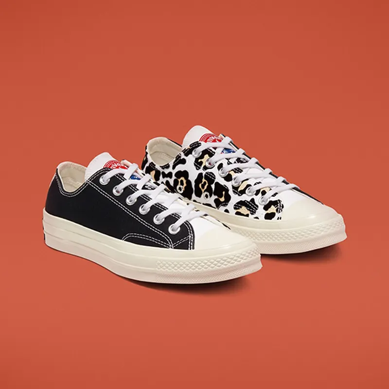 Converse Logo Play Chuck 70 Low Top (166749C)