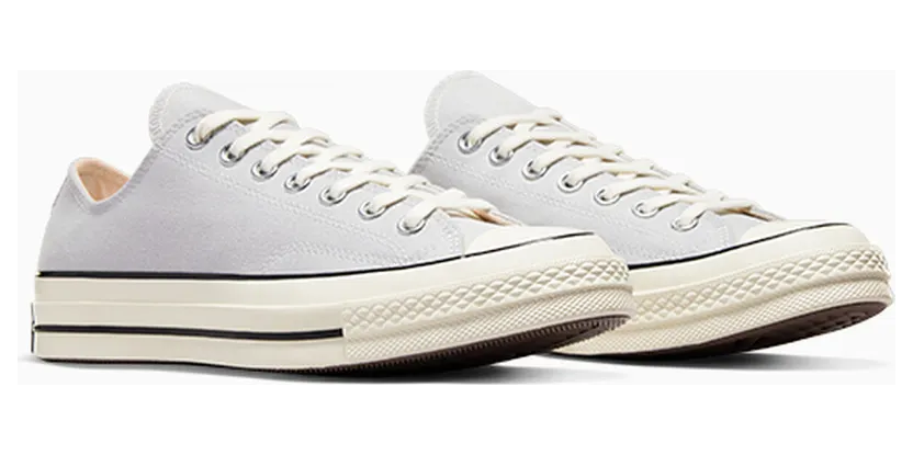 converse-chuck-taylor-all-star A06528C