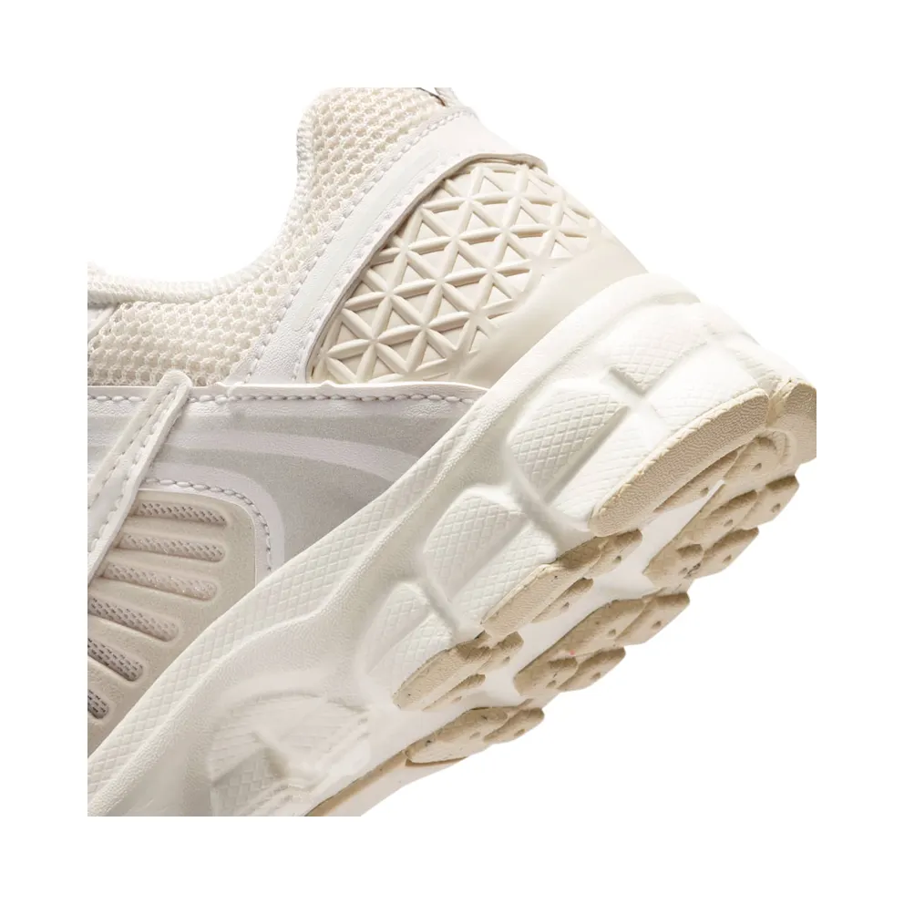 Nike Zoom Vomero Phantom/Cream Ii/Sail/Light Bone (IR4587-016)