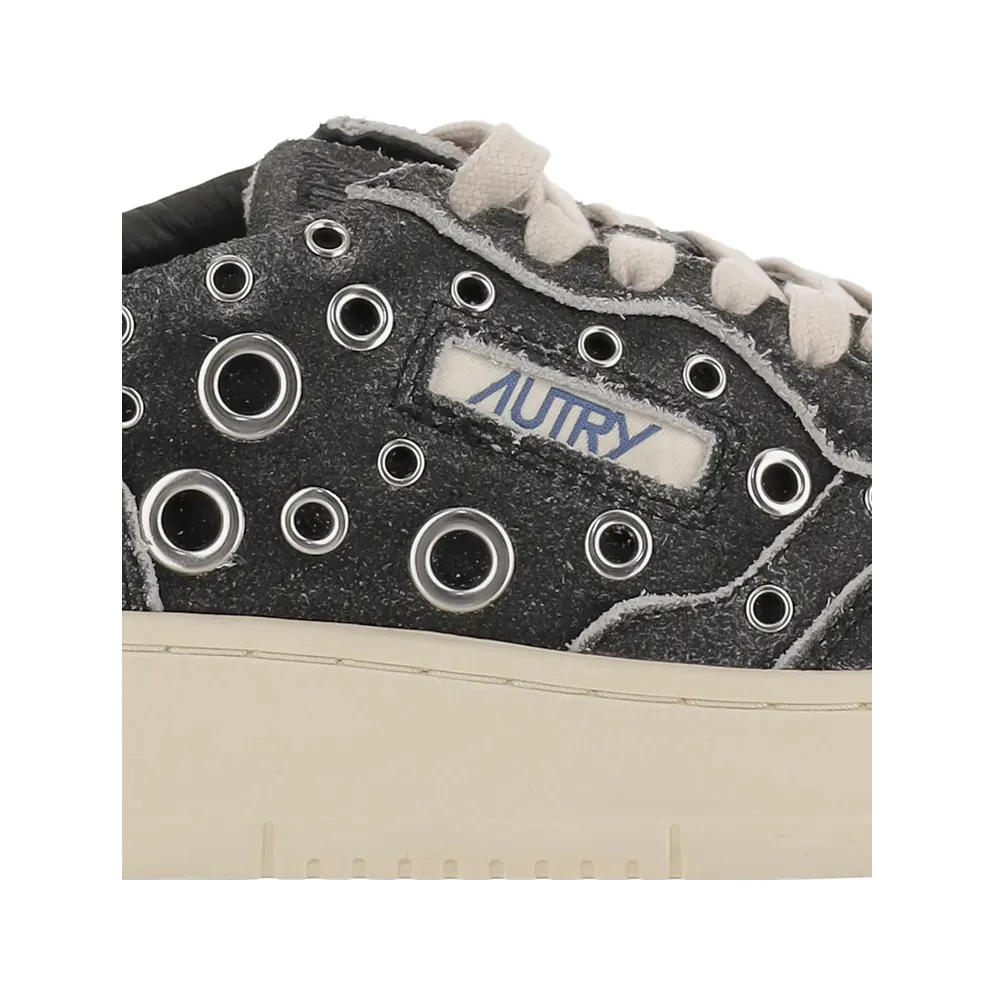 Autry Medalist Low Eyelet-embellished “Black” (AULW TF01)