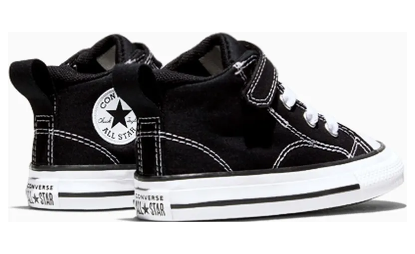 converse-chuck-taylor-all-star A04826C