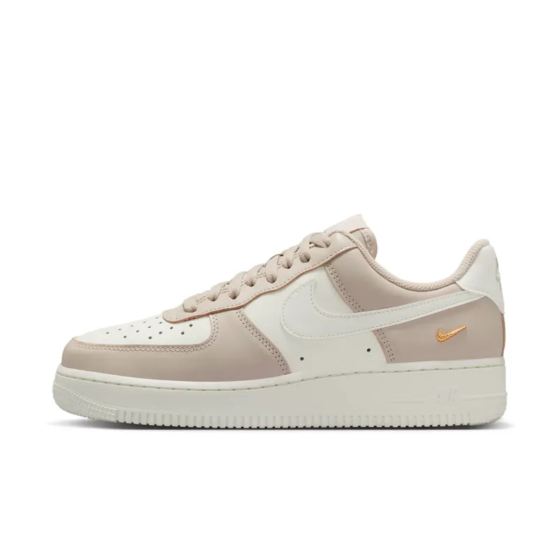 Nike Air Force 1 cream II/sail metallic gold (IV5197-200)