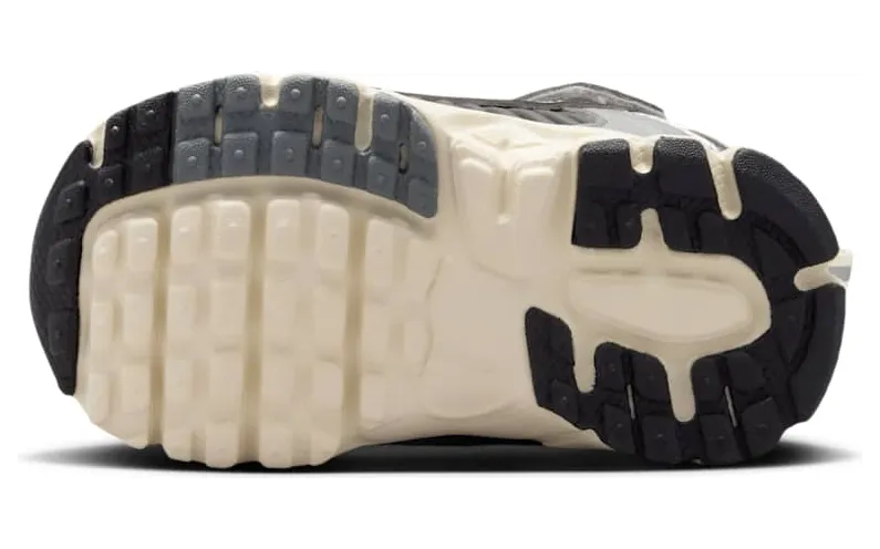 nike-vomero IM9466-002