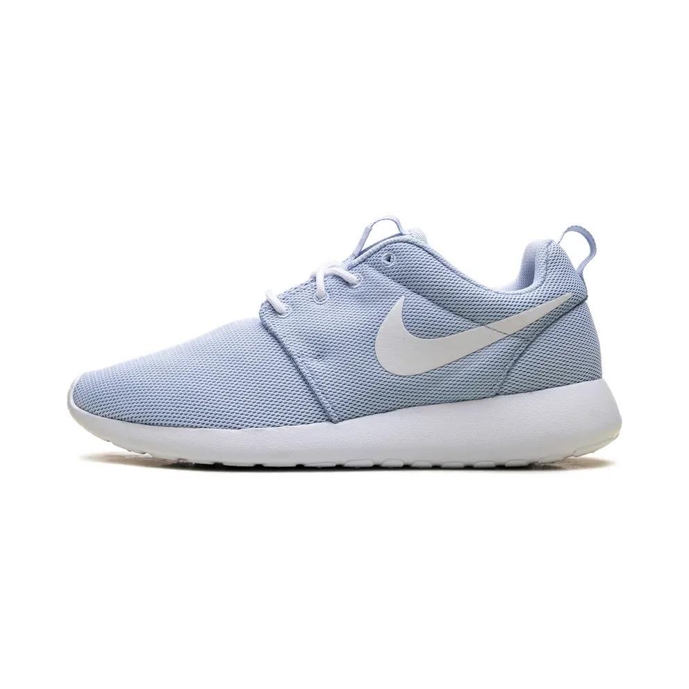 Nike ‘Roshe One’ – Black (844994)