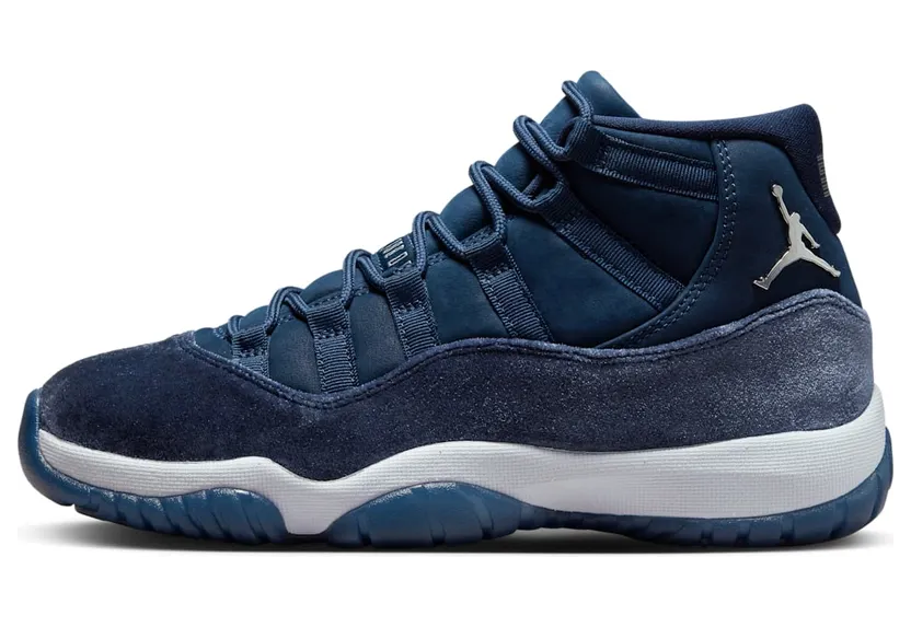 AIR Jordan 11 VELVET “Midnight Navy” (AR0715-441)