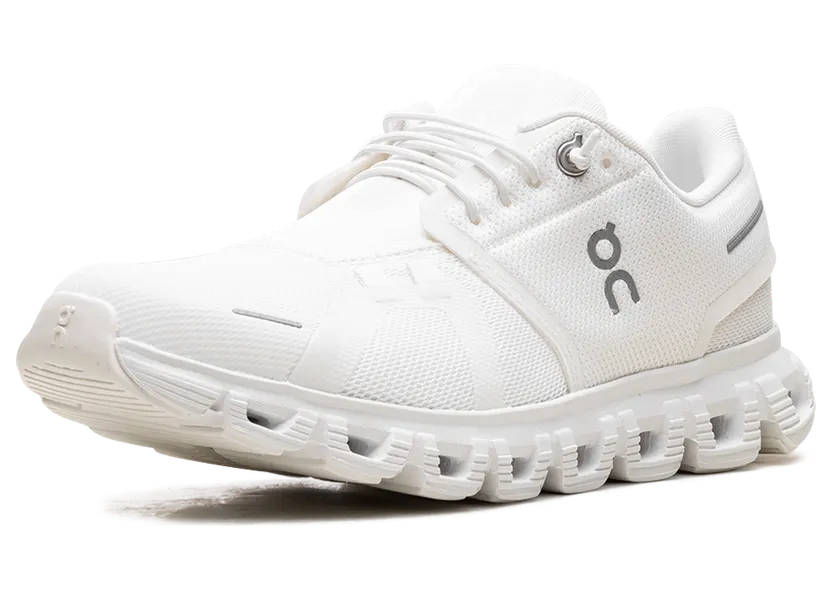 On Cloud 6 W “White”: vom Morgenspaziergang zum Lunch (3)