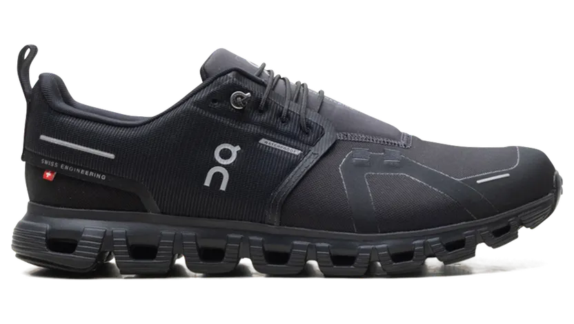 On Cloud 6 WP “Black Black”: ehrliches Schwarz, Premium-Rechnung (5)
