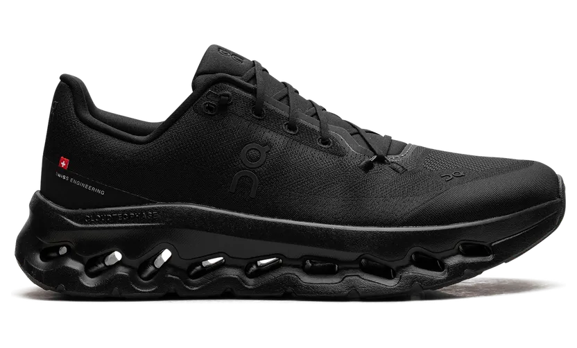 On Cloudtilt “Eclipse Black”: All-Black-Komfort für jeden Tag (5)