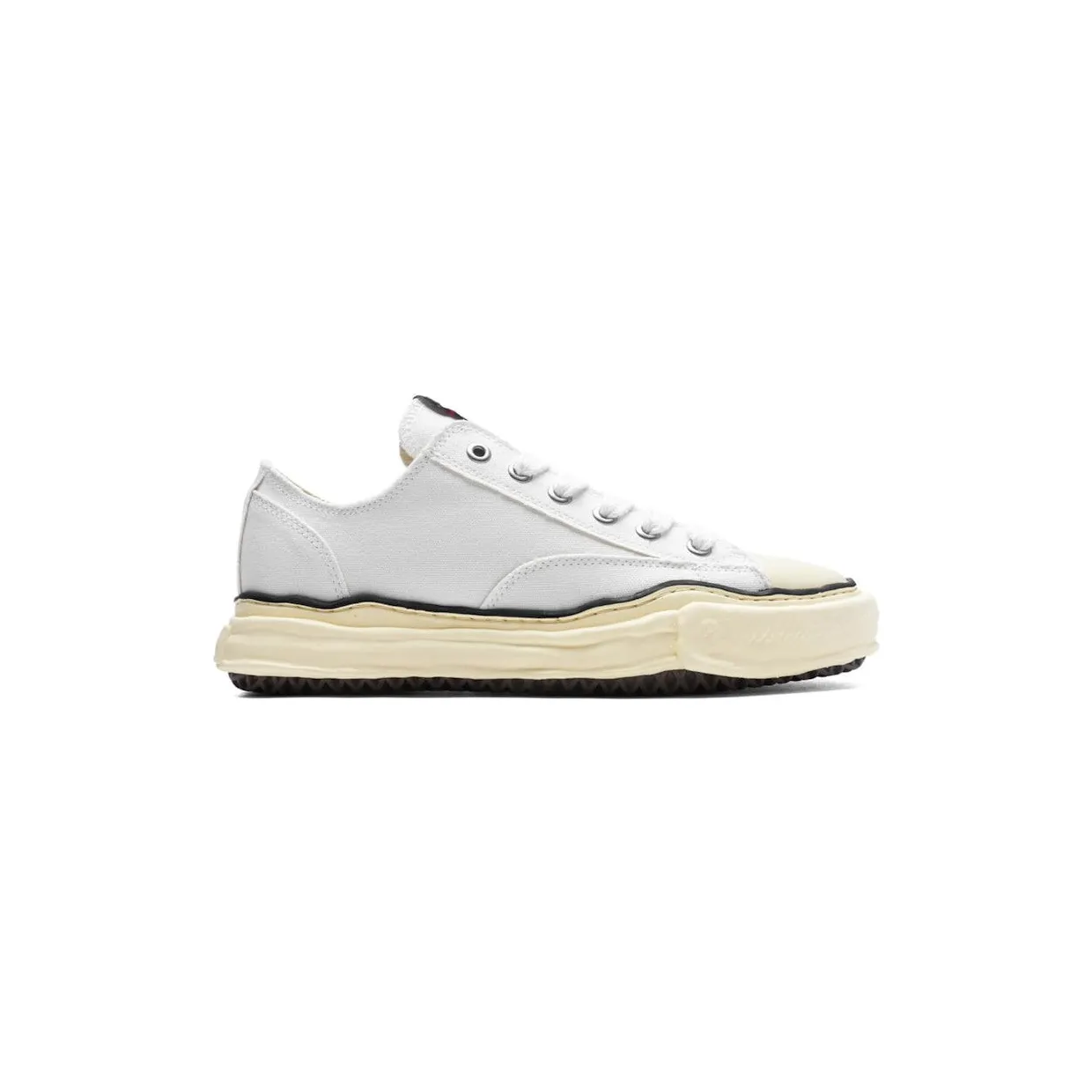 Maison Mihara Yasuhiro Peterson OG Sole Canvas Low White (A09FW733 WHT) (2)