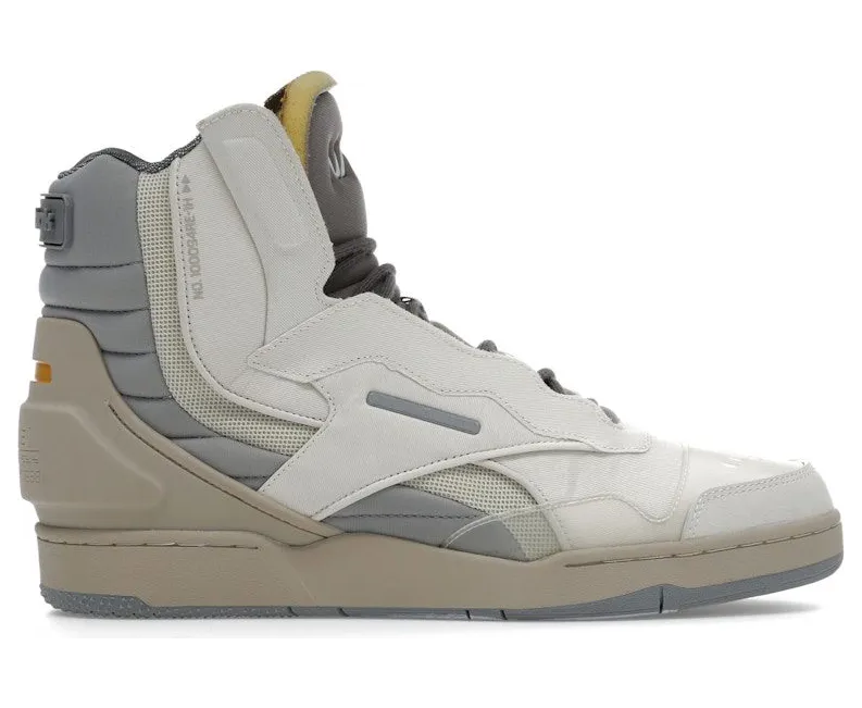 Reebok BB4K2 NASA Artifact Transfer Program (100206315)