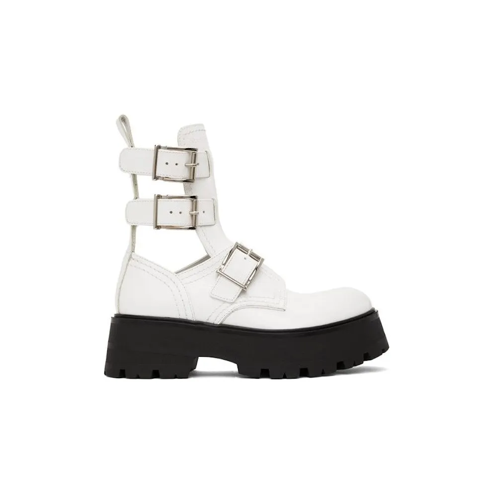 Alexander McQueen Buckle Fastening Ankle Boots White Black (700078WIC639359)