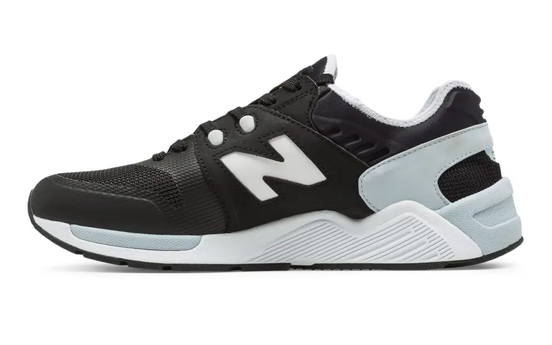 New Balance 009 Black Light Grey (ML009PHA)