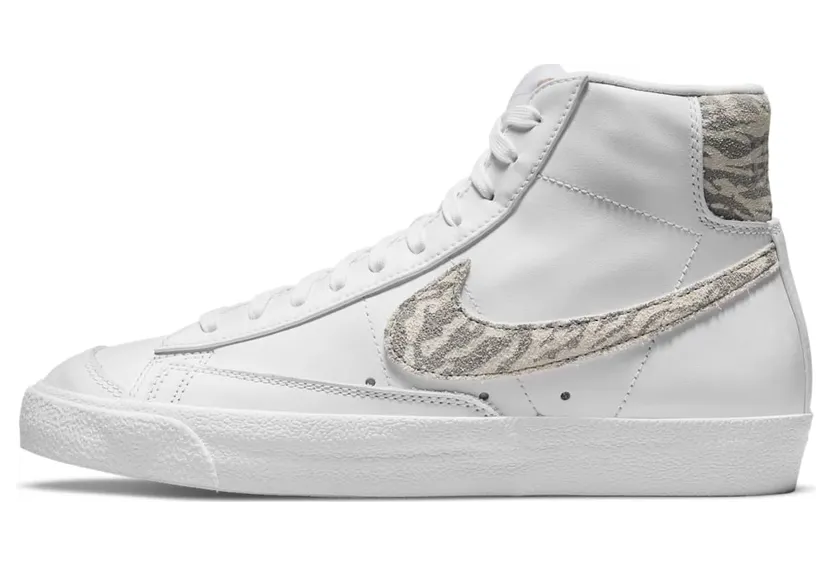 Nike Blazer Mid DH9633-101