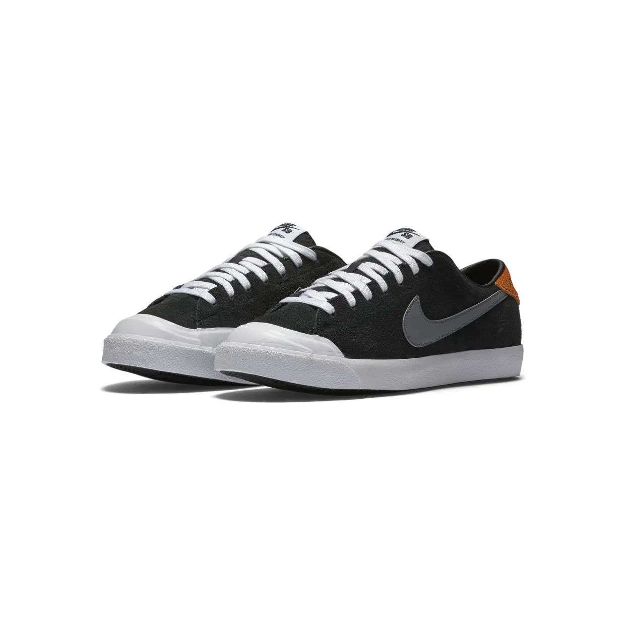 nikecourt 806306-008