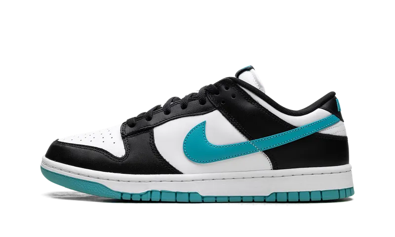 Nike Dunk Low “Black” (DV0833-109)