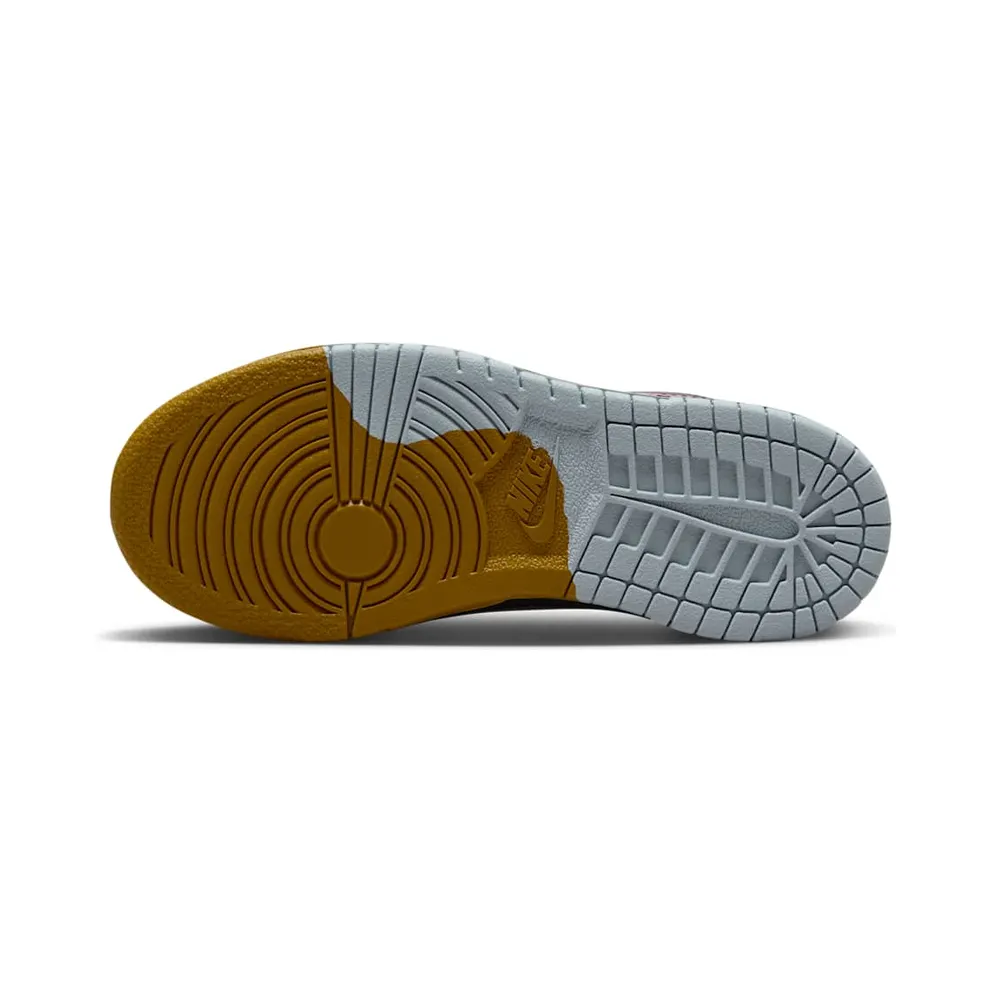 Nike Dunk Low SE “Dance” (FJ2687-100)