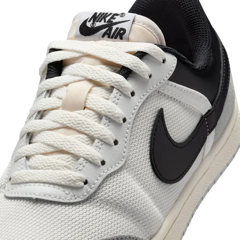 air-jordan-sky IQ0704-101