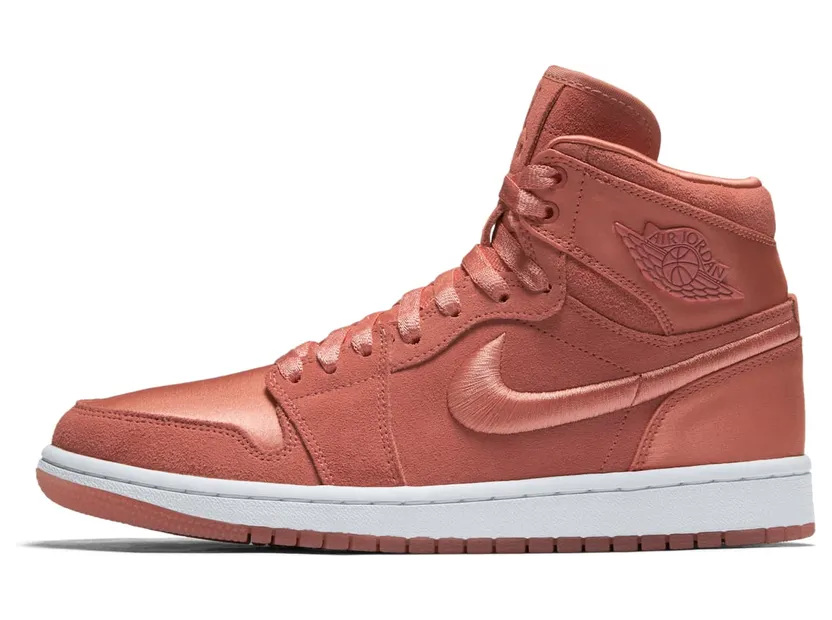 Jordan 1 Retro High Season of Her Sun Blush (W) “Sunblush / Metallic Gold / White” (AO1847-640)