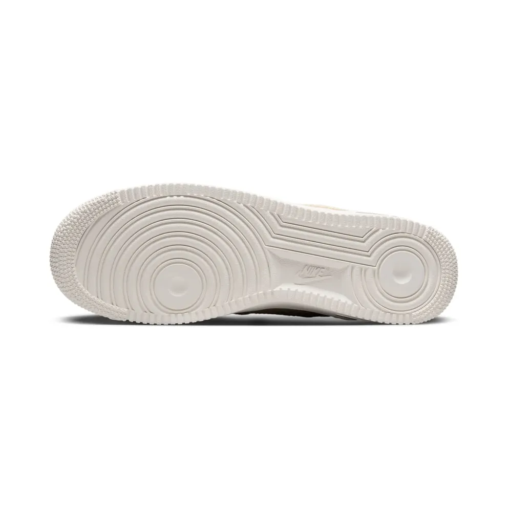 Nike Air Force 1 Low ’07 LV8 Sanddrift Sail (DV0794-100)