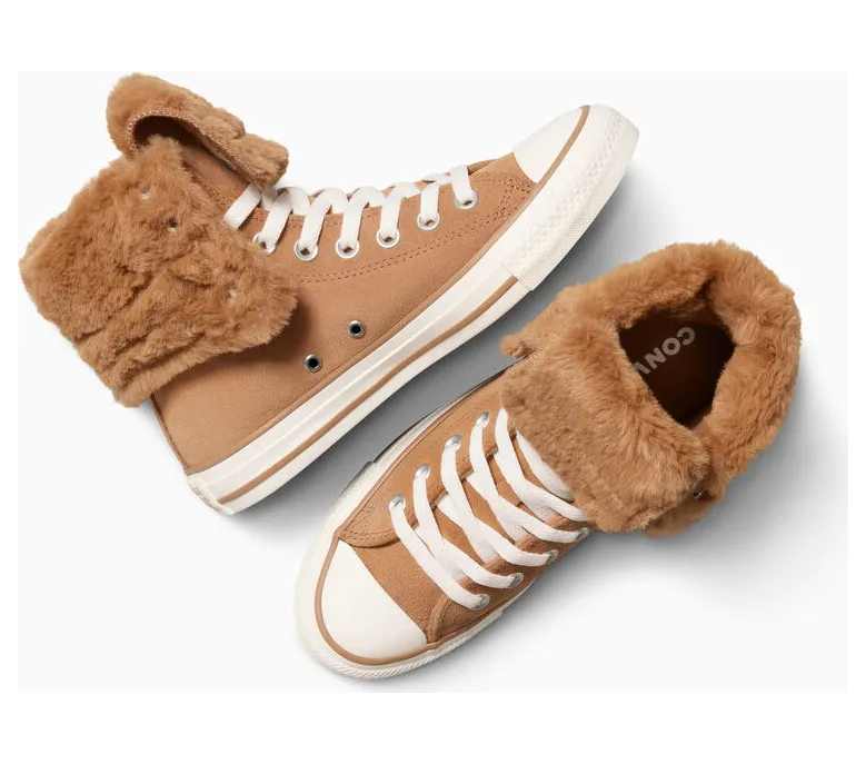 converse-chuck-taylor-all-star A15137C