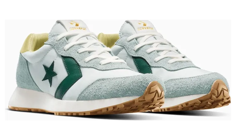 converse-sneaker A15605C