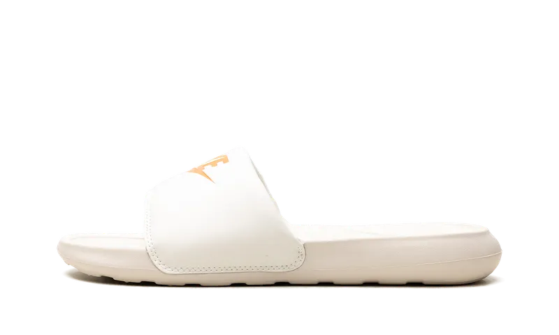 Nike Victori One Slide “Sail Safety Orange” (CN9675-108)