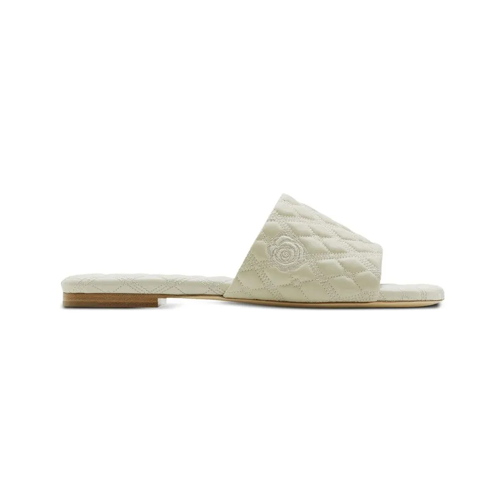 Burberry Leather Quilt Slide Plaster (8092229)