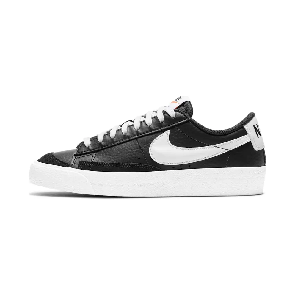Nike Blazer Low ’77 Schwarz (DA4074-002)