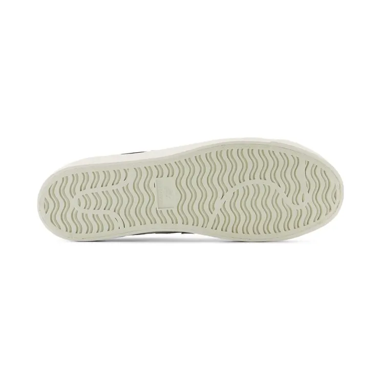 new-balance-sneaker BB100LBK