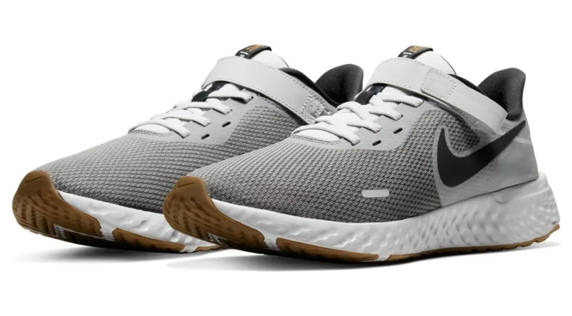 nike-revolution BQ3211-002