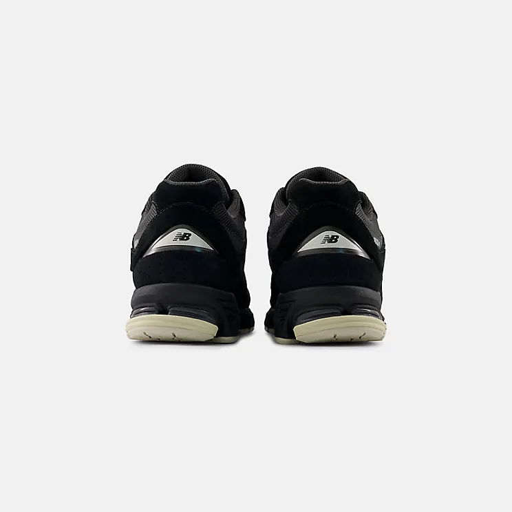 new-balance-2002r U2002RL