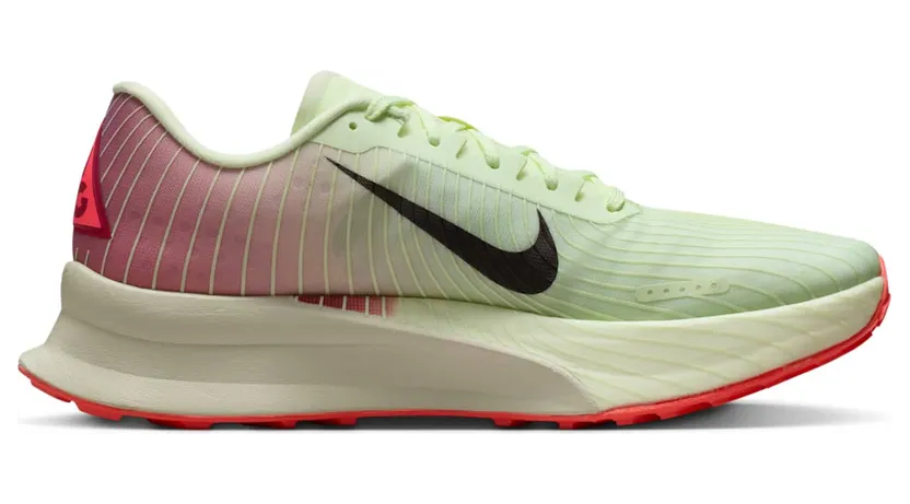 nike-ultra HF5668-700