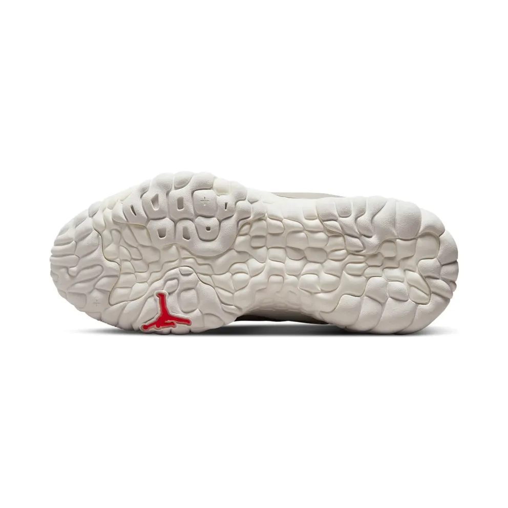 Jordan Delta 2 Women’s Shoe “Grey Fog / Sail / College Grey / Black” (CW0913-005)