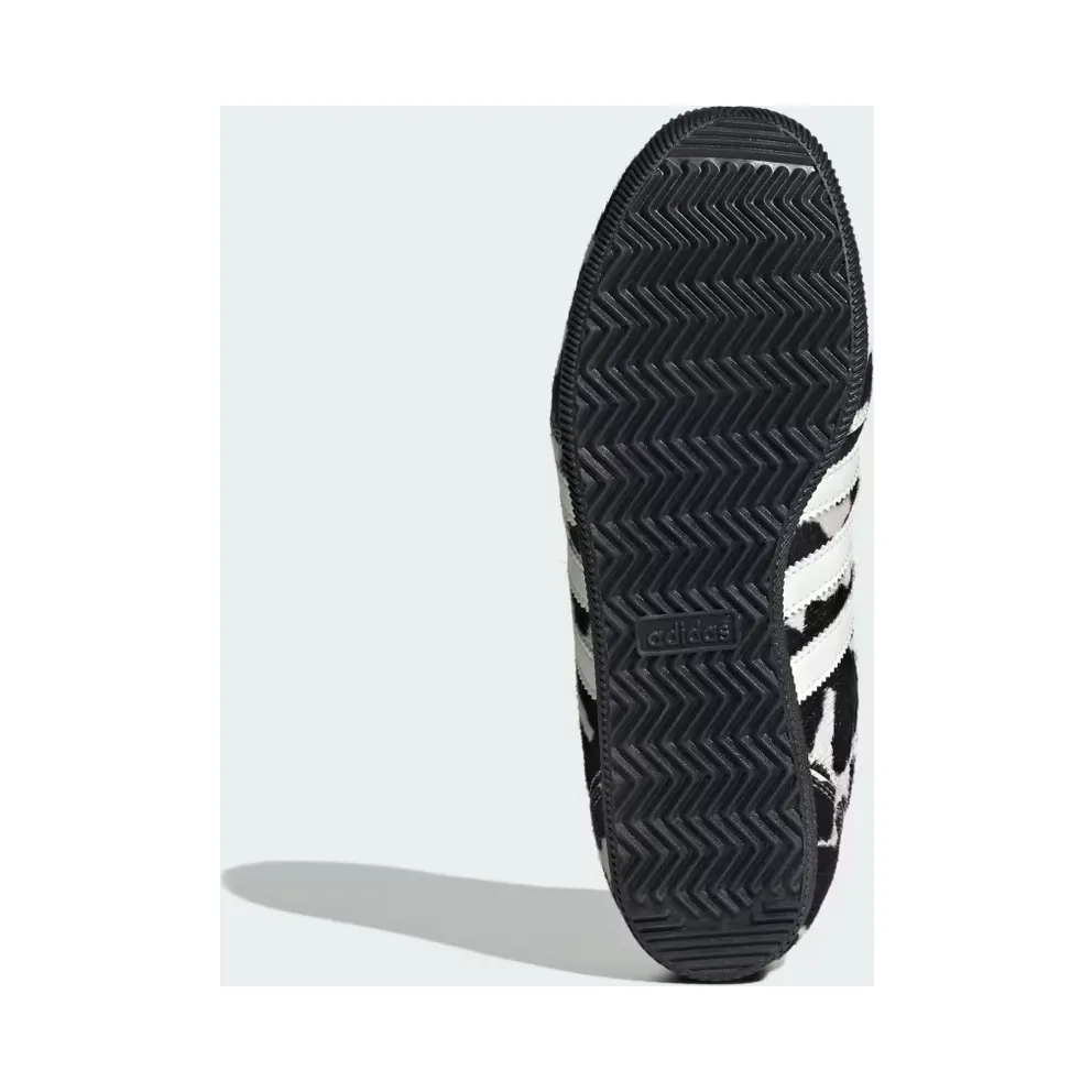 adidas Japan “Core Black / Cream White / Gold Metallic” (KK2674)
