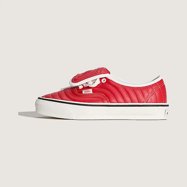 Vans Authentic Racing Red (VN000Z9QIZQ)