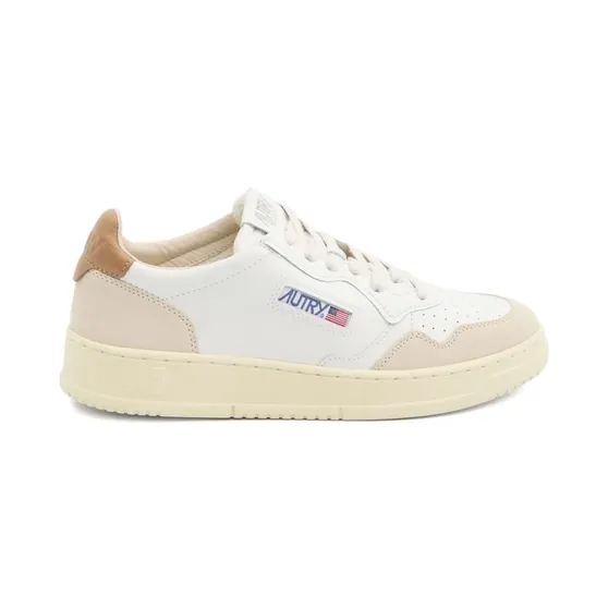 Autry Suède leren met geperforeerde details “White” (AULWLS02)